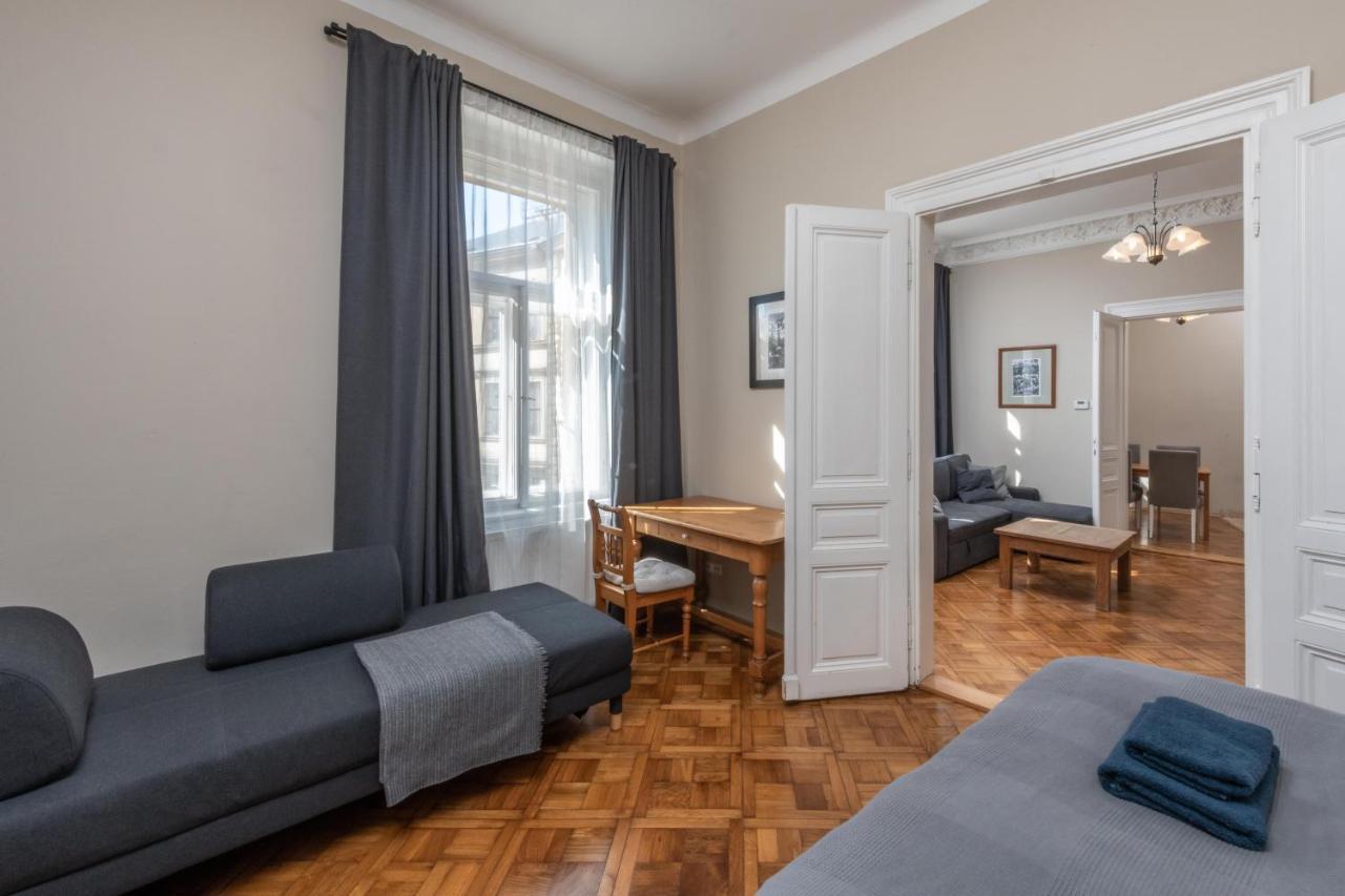 Liliova Apartments Praga Exterior foto
