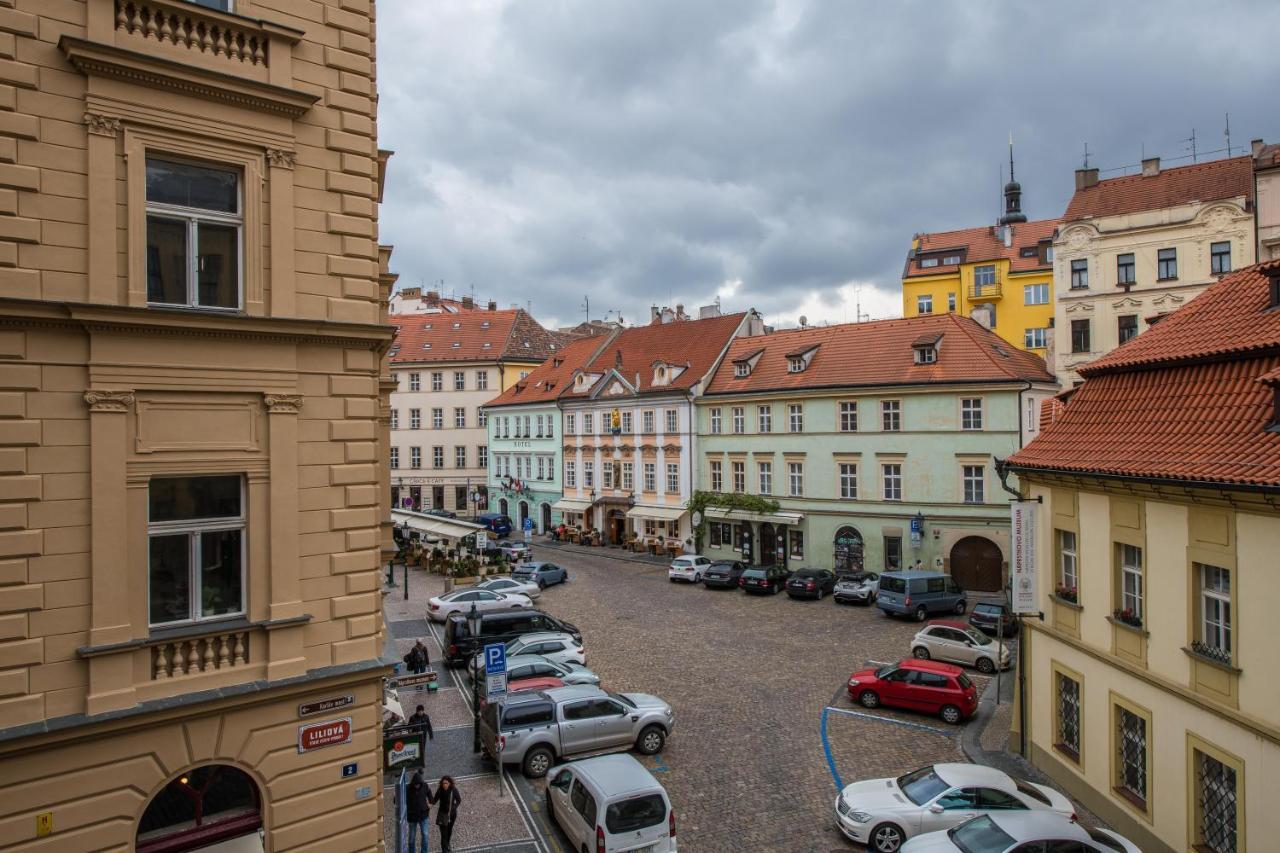 Liliova Apartments Praga Exterior foto